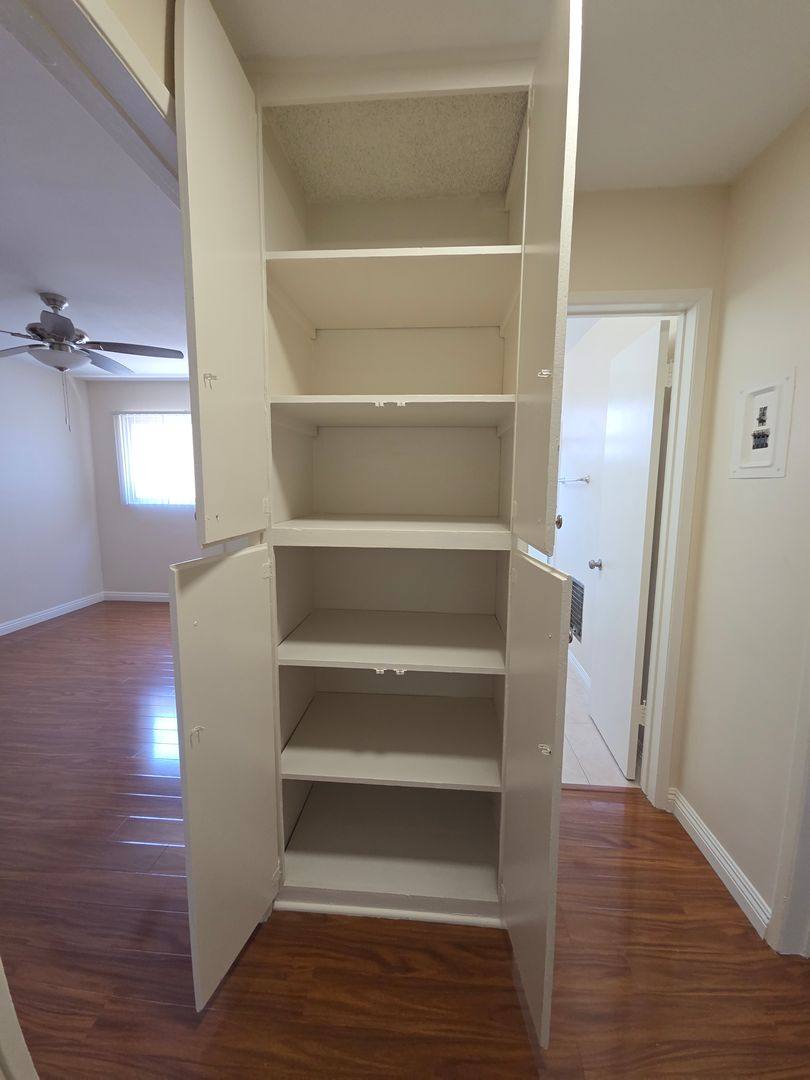 Apartment for rent at 339 N Howard St, Glendale, CA 91206