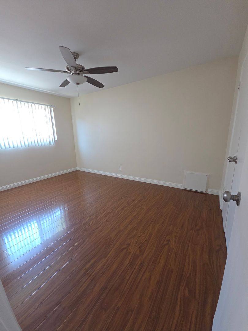 Apartment for rent at 339 N Howard St, Glendale, CA 91206