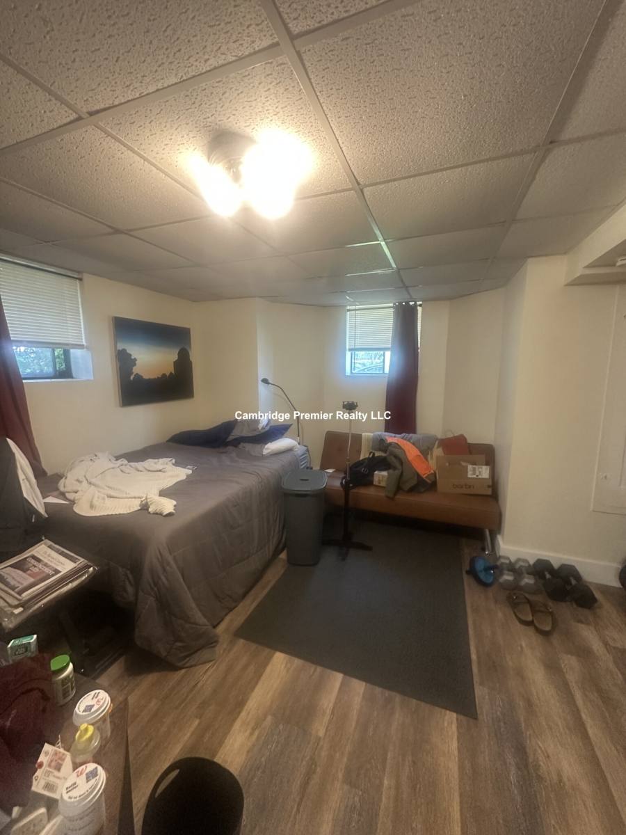 House for rent at 19 Cameron Ave #B, Somerville, MA 02144