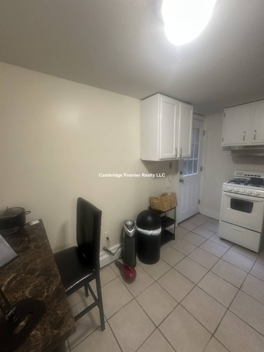 House for rent at 19 Cameron Ave #B, Somerville, MA 02144