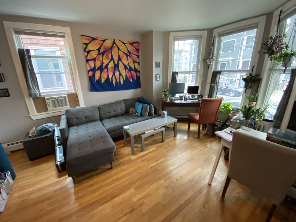 Apartment for rent at 379 Windsor St #1, Cambridge, MA 02141
