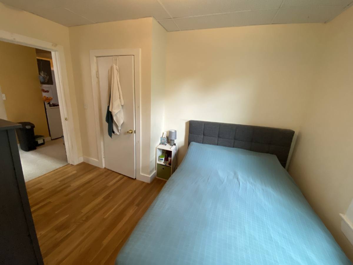 Apartment for rent at 379 Windsor St #1, Cambridge, MA 02141