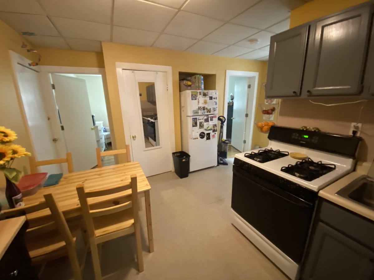 Apartment for rent at 379 Windsor St #1, Cambridge, MA 02141