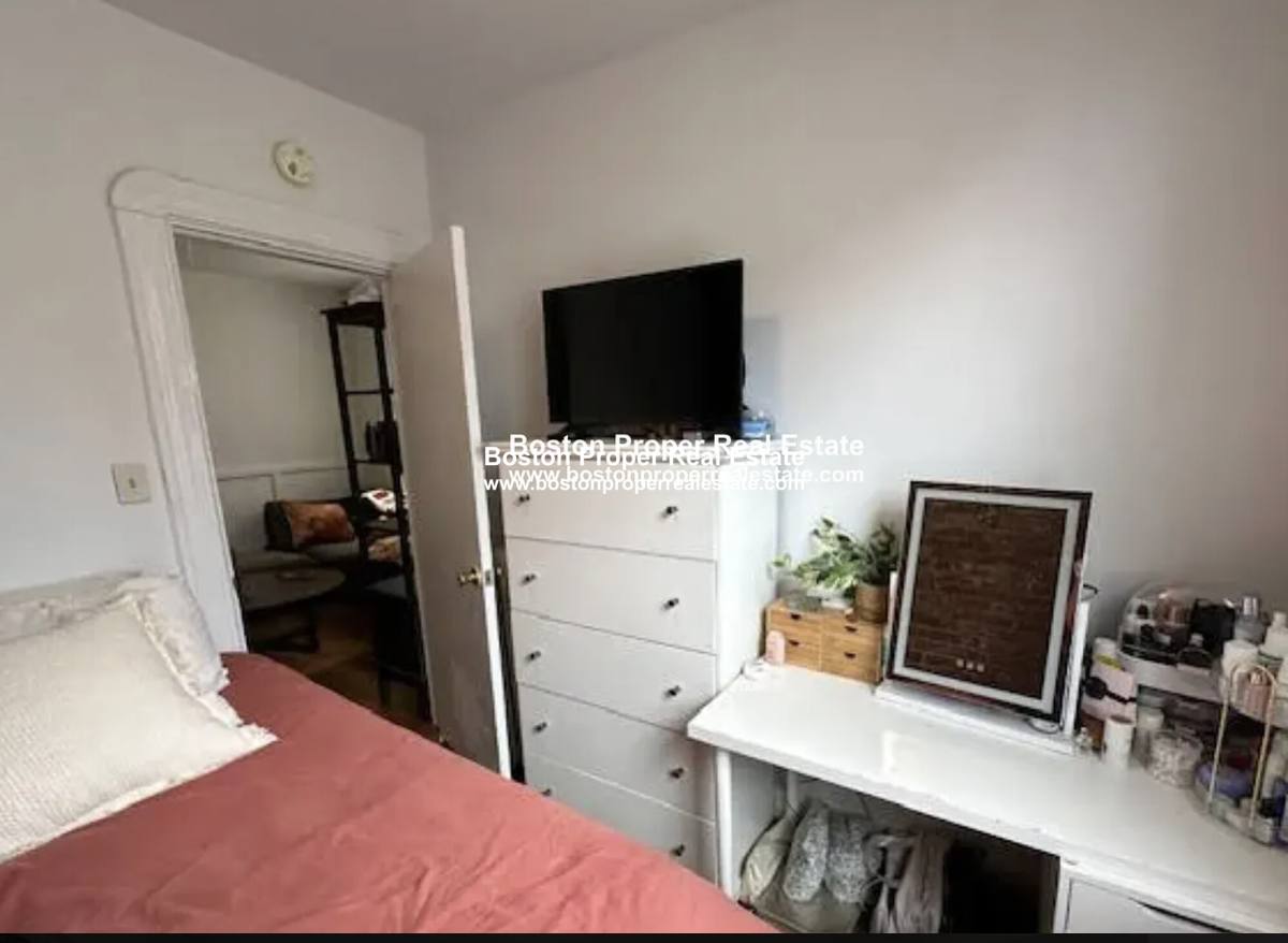 Apartment for rent at 100 Myrtle St #4, Boston, MA 02114