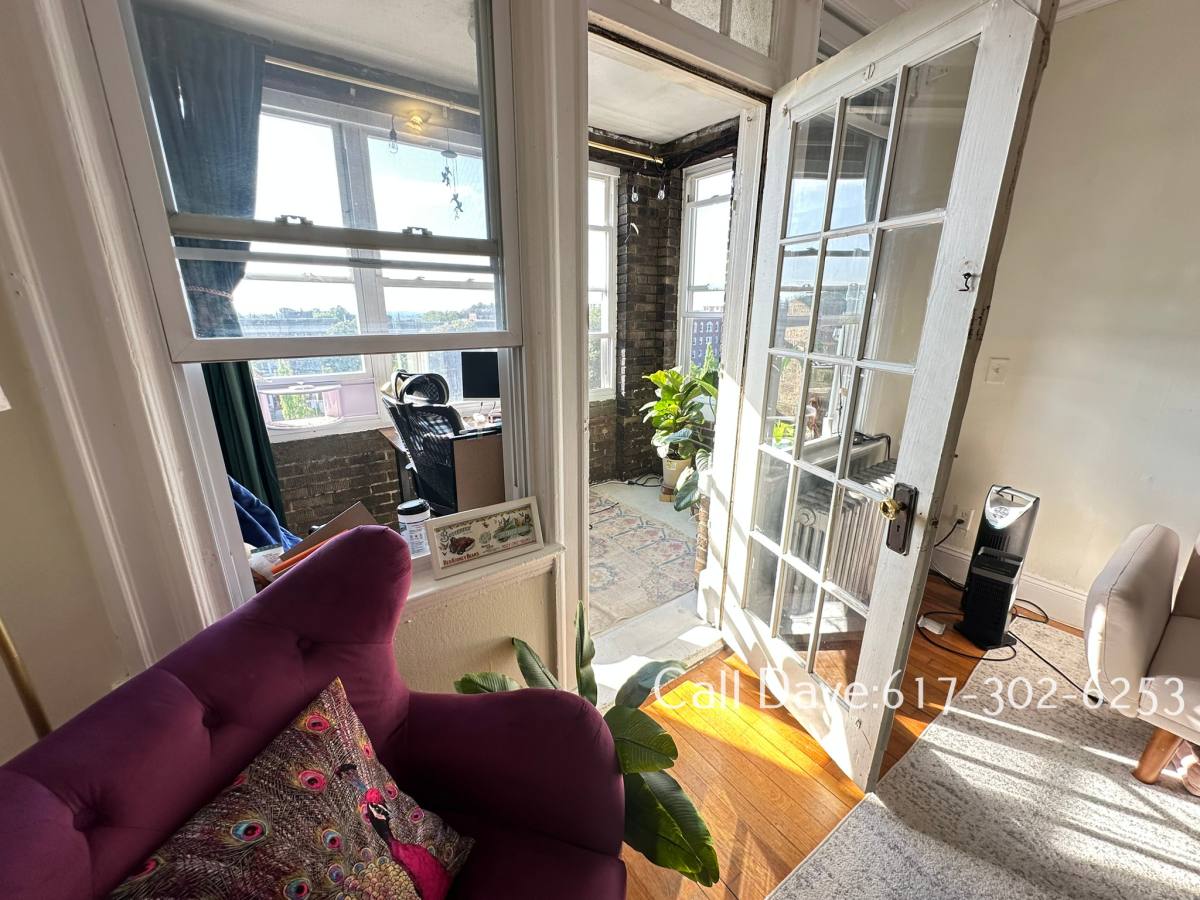 Apartment for rent at 1638 Commonwealth Ave #8, Brighton, MA 02135