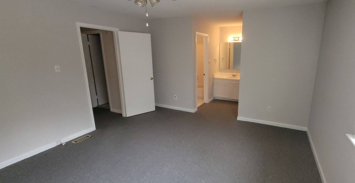 Townhouse for rent at 7237 Sandy Creek Dr, Raleigh, NC 27615