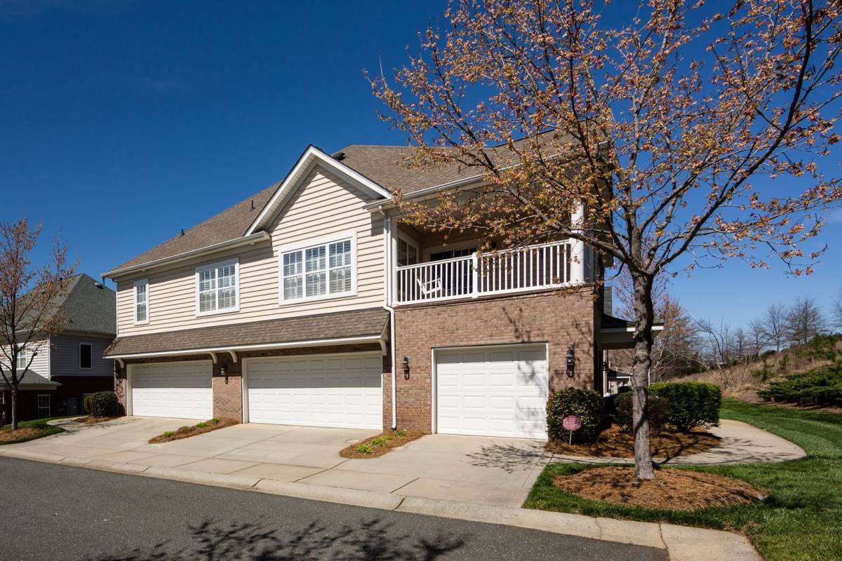 Townhouse for rent at 12012 Bordeaux St Riviera, Charlotte, NC 28277