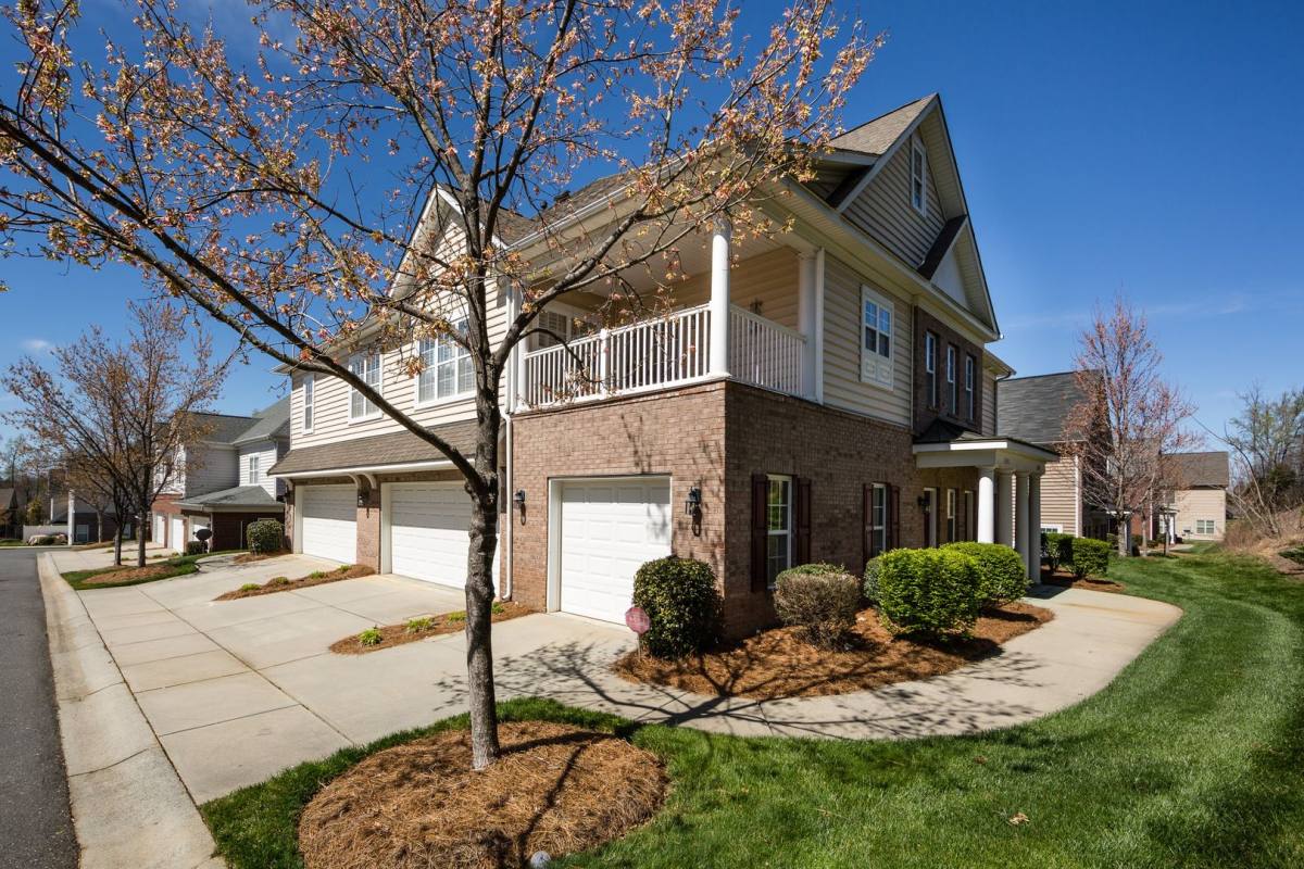 Townhouse for rent at 12012 Bordeaux St Riviera, Charlotte, NC 28277