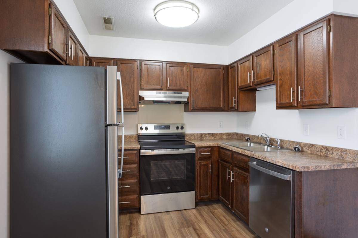 Apartment for rent at 811-860 Hawkeye Dr, Dubuque, IA 52001
