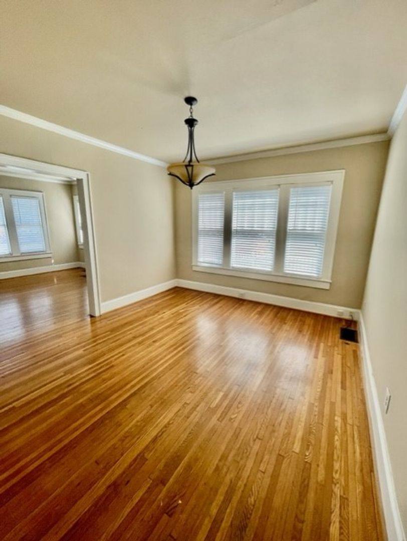 House for rent at 401 Wesley Heights Way, Charlotte, NC 28208