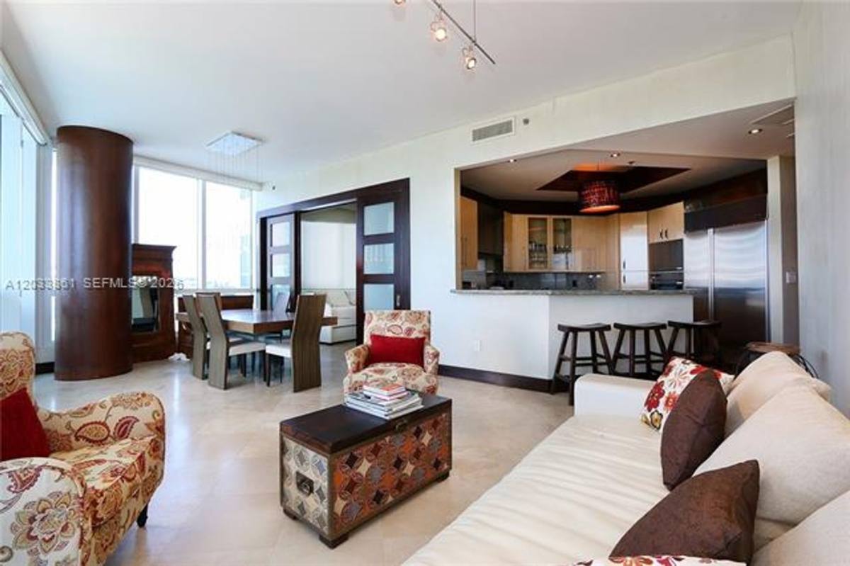 Apartment for rent at 100 S Pointe Dr, Miami Beach, FL 33139