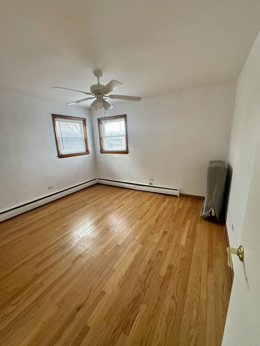 Apartment for rent at 6309 W Touhy - 2nd, Chicago, IL 60646