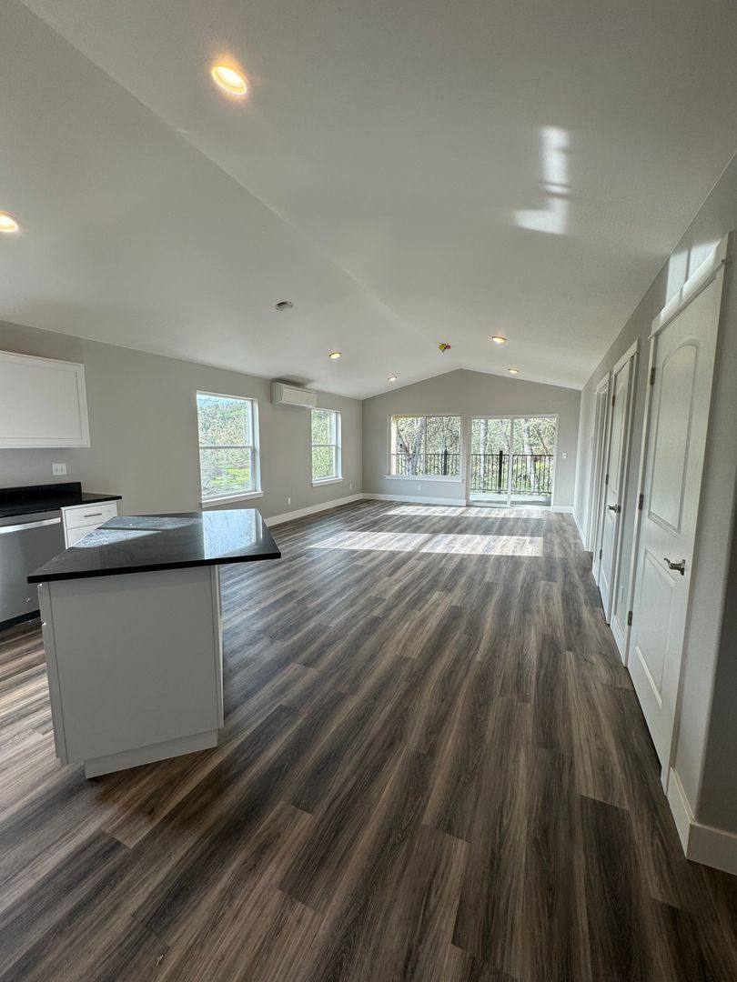 House for rent at 1720 NE Alameda Ave, Roseburg, OR 97470