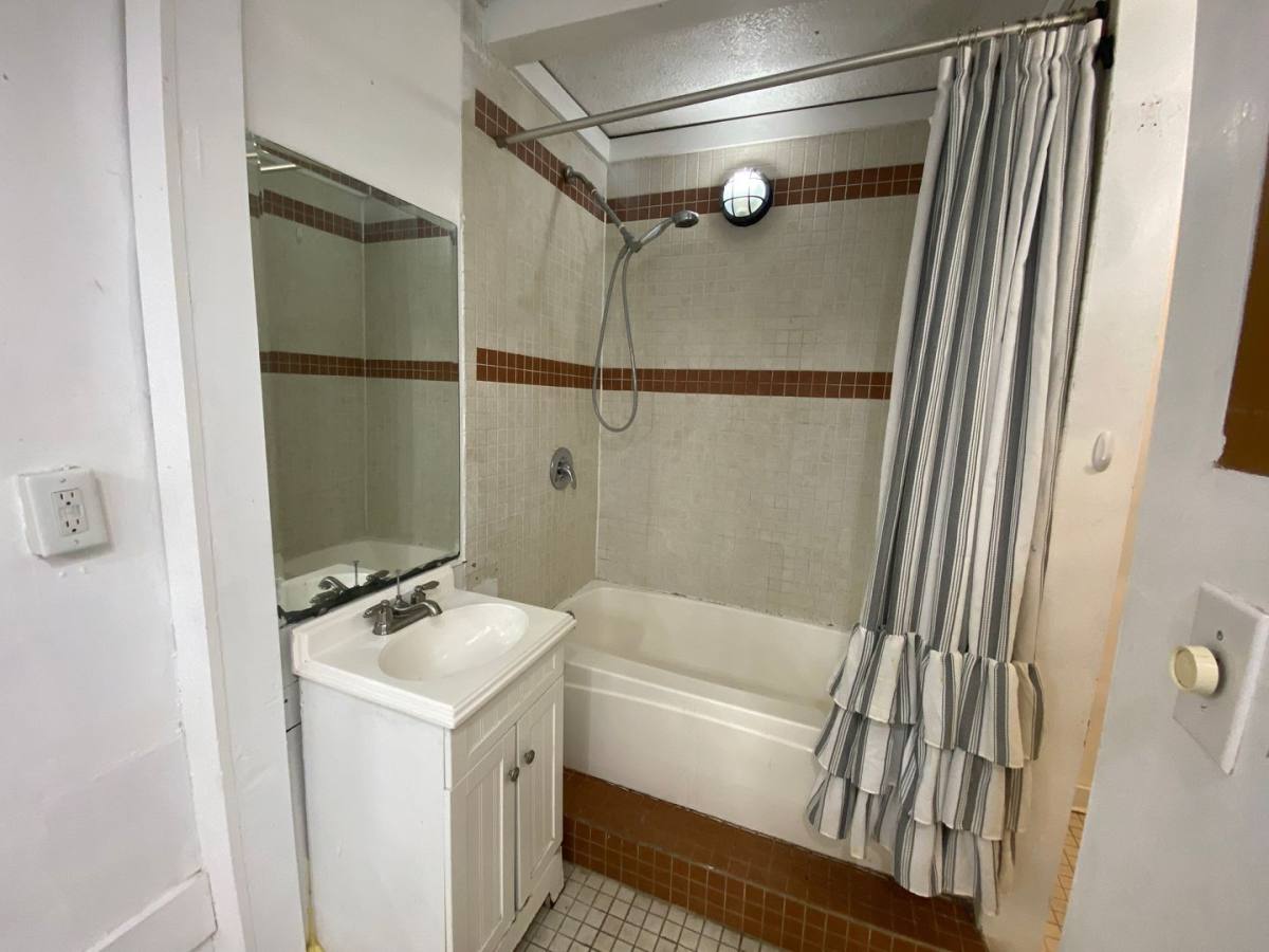 House for rent at 1310 N Maple St, Bloomington, IN 47404