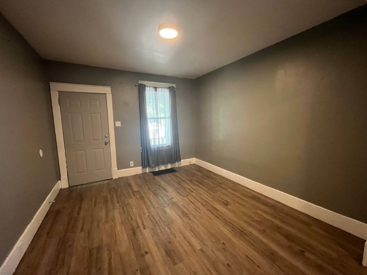 House for rent at 306 Lampert St, Alton, IL 62002
