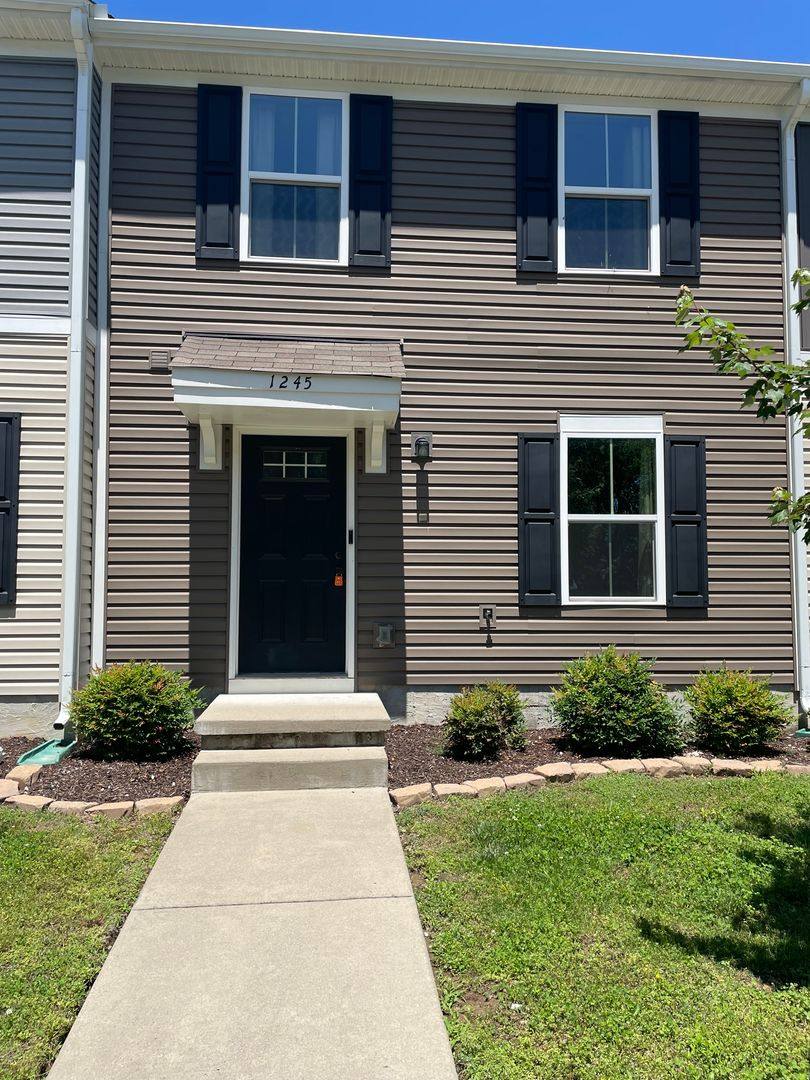 Townhouse for rent at 1245 Havenbrook Dr, Nashville, TN 37207