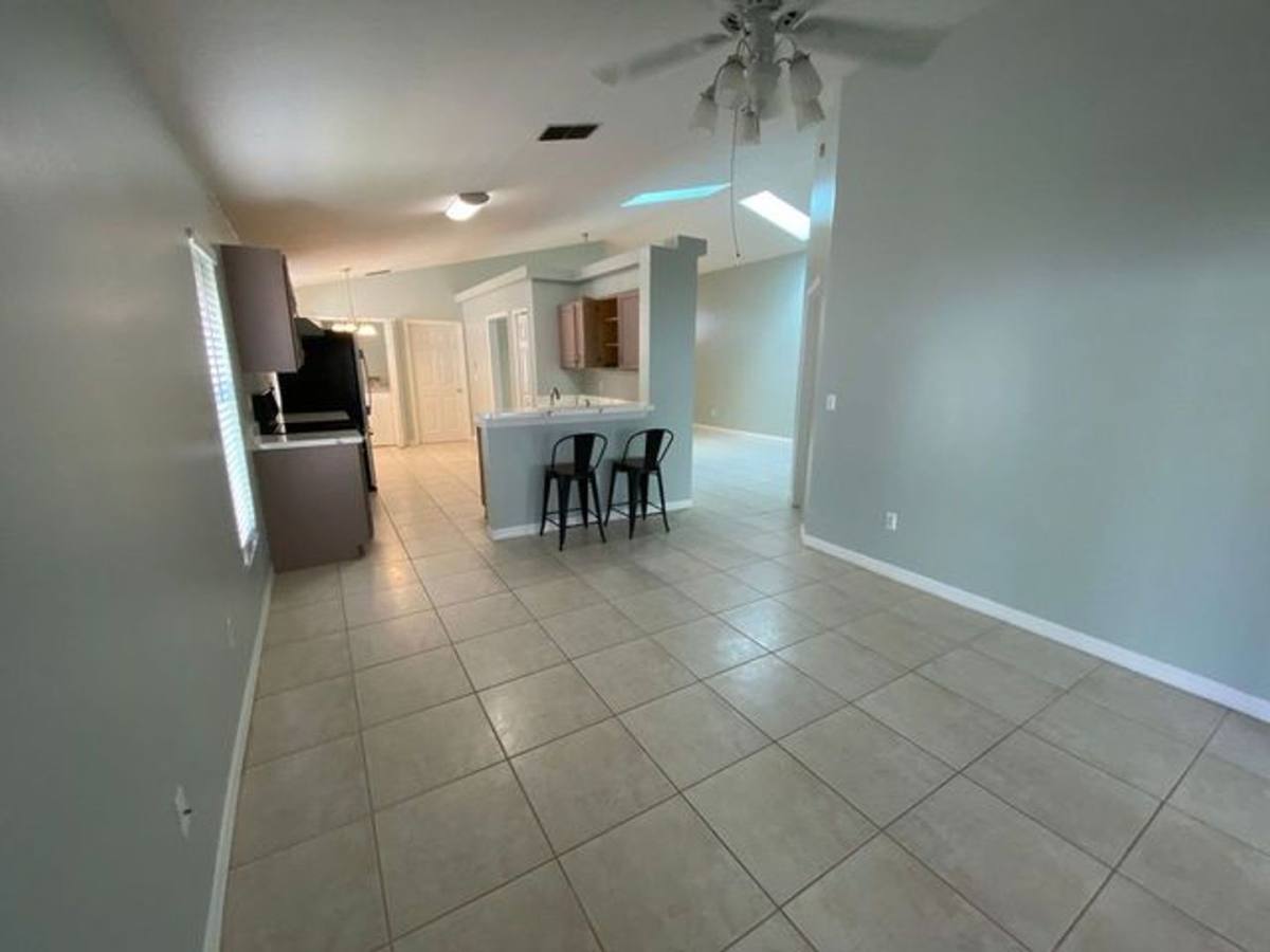 House for rent at 322 Riunite Circle, Winter Springs, FL 32708