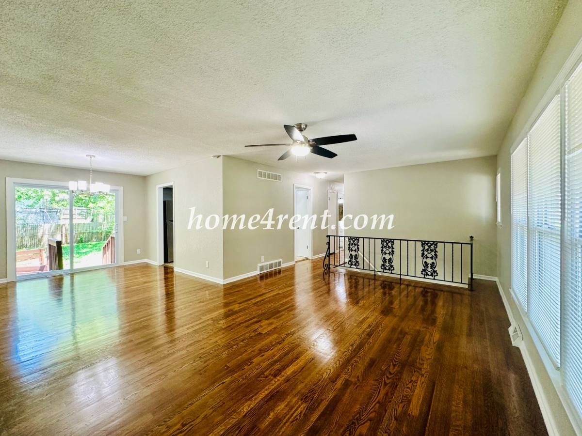 House for rent at 7421 Hardy Ave, Kansas City, MO 64133
