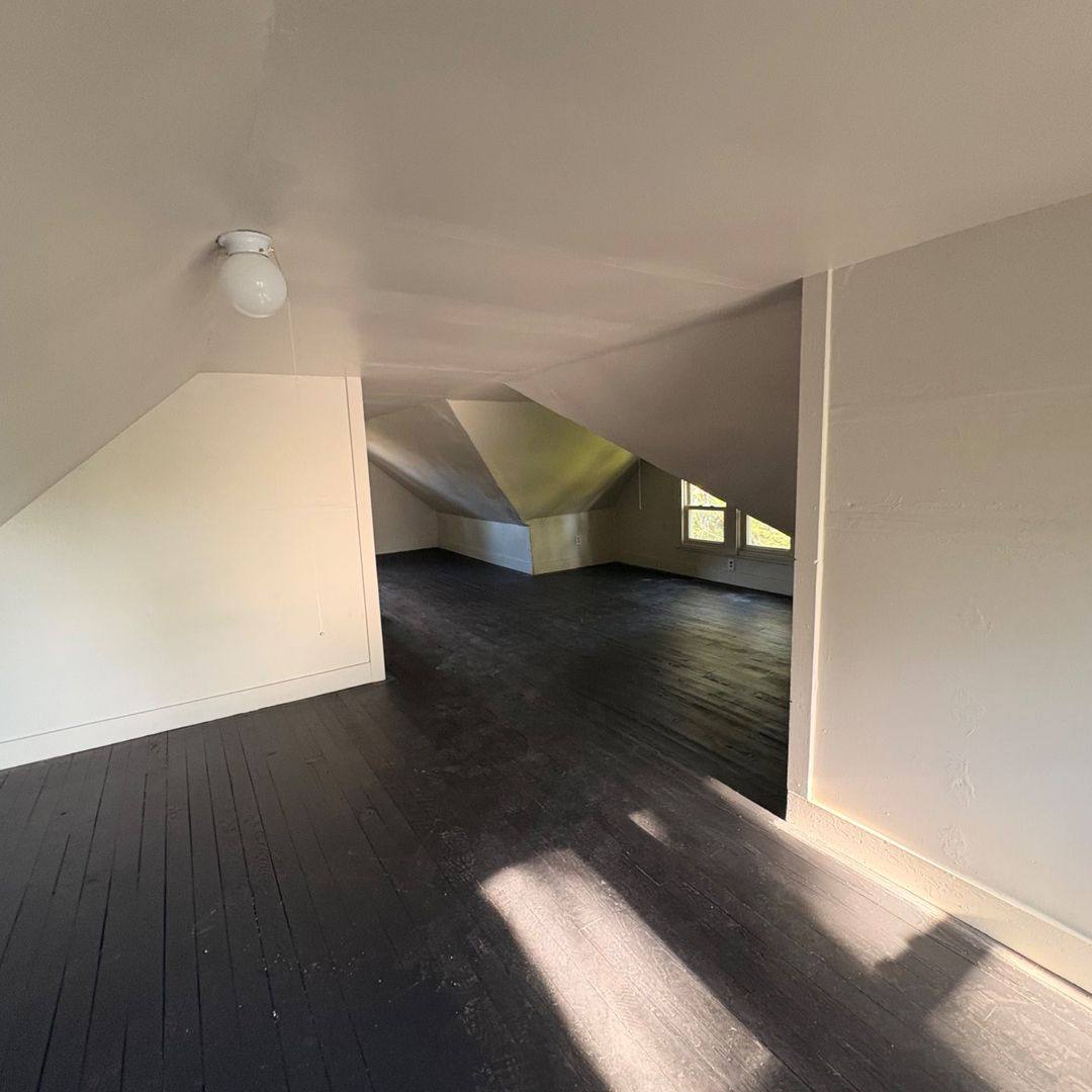 Apartment for rent at 4153 E 136th St, Cleveland, OH 44105
