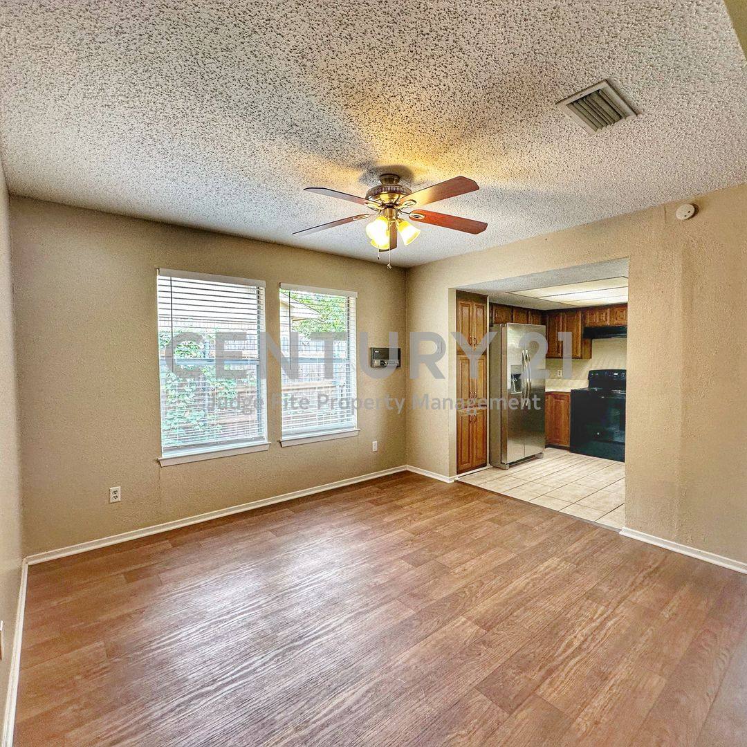 House for rent at 205 Glenwood Dr, Coppell, TX 75019