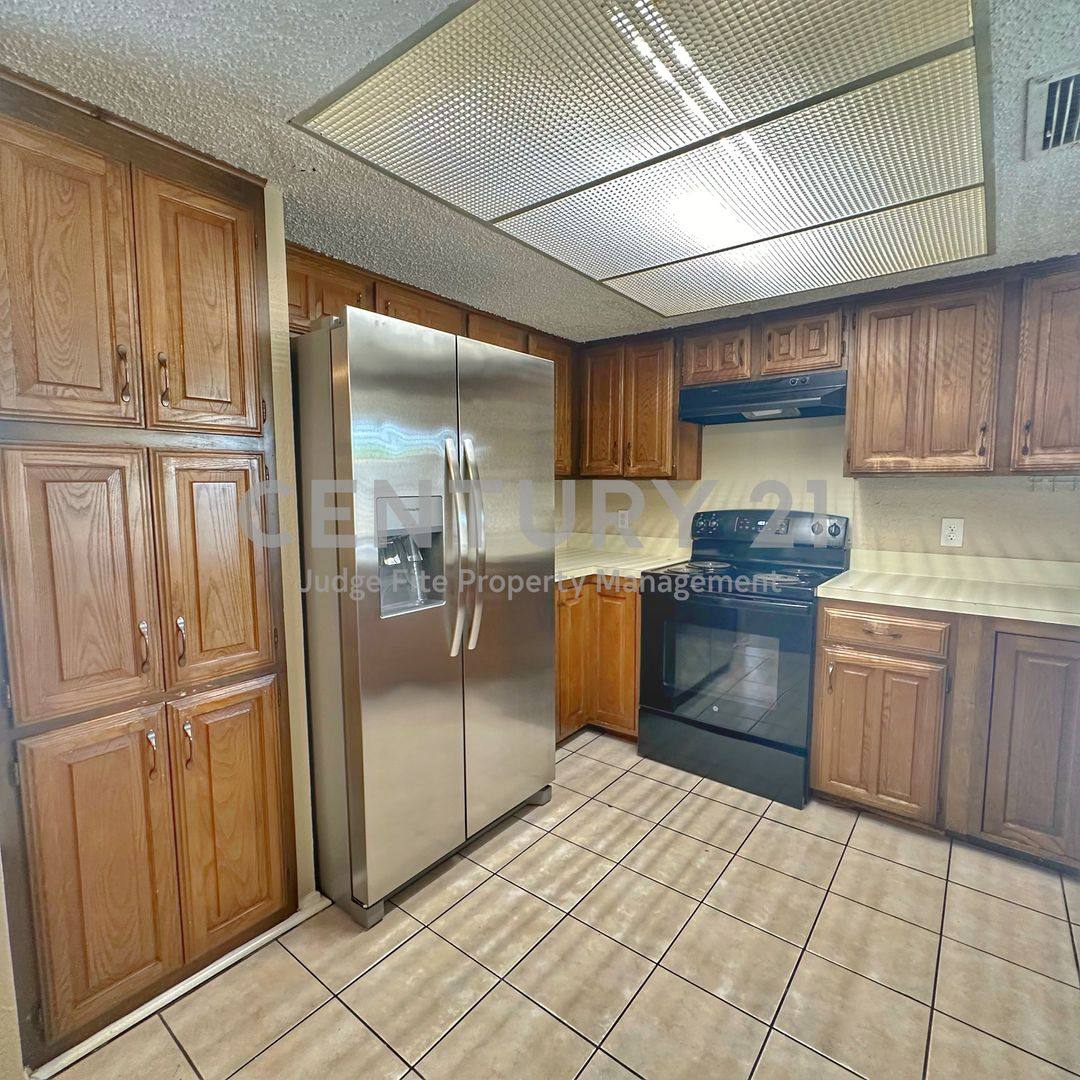House for rent at 205 Glenwood Dr, Coppell, TX 75019