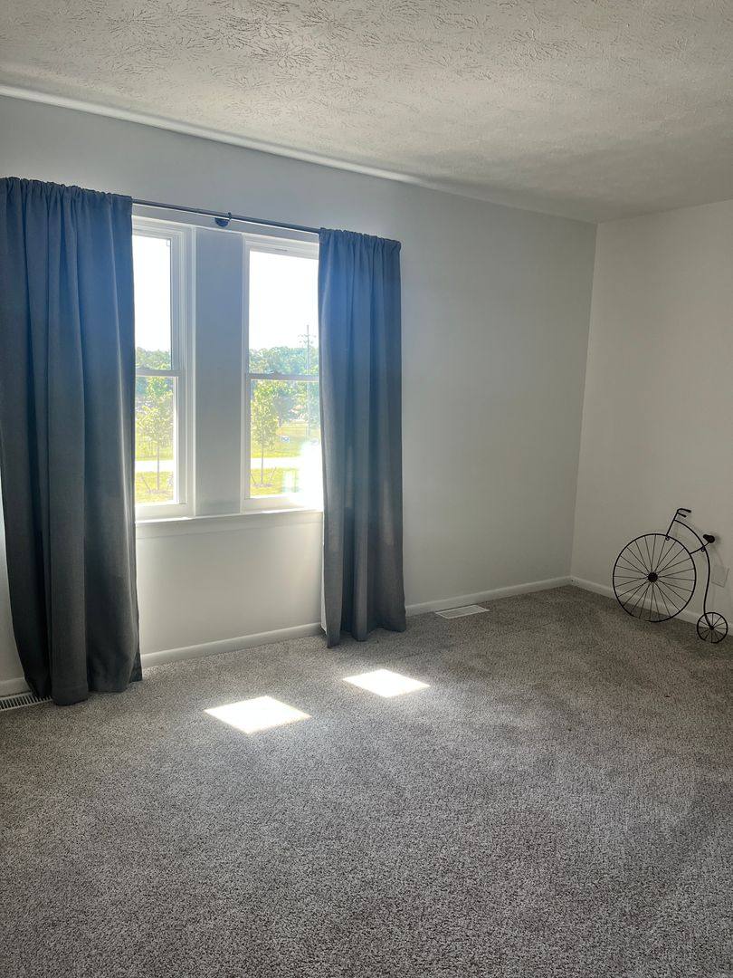 Townhouse for rent at 178 Dulwhich Dr, Amherst, VA 24521