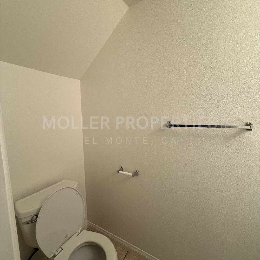 Condo for rent at 13303 Waco St, Baldwin Park, CA 91706