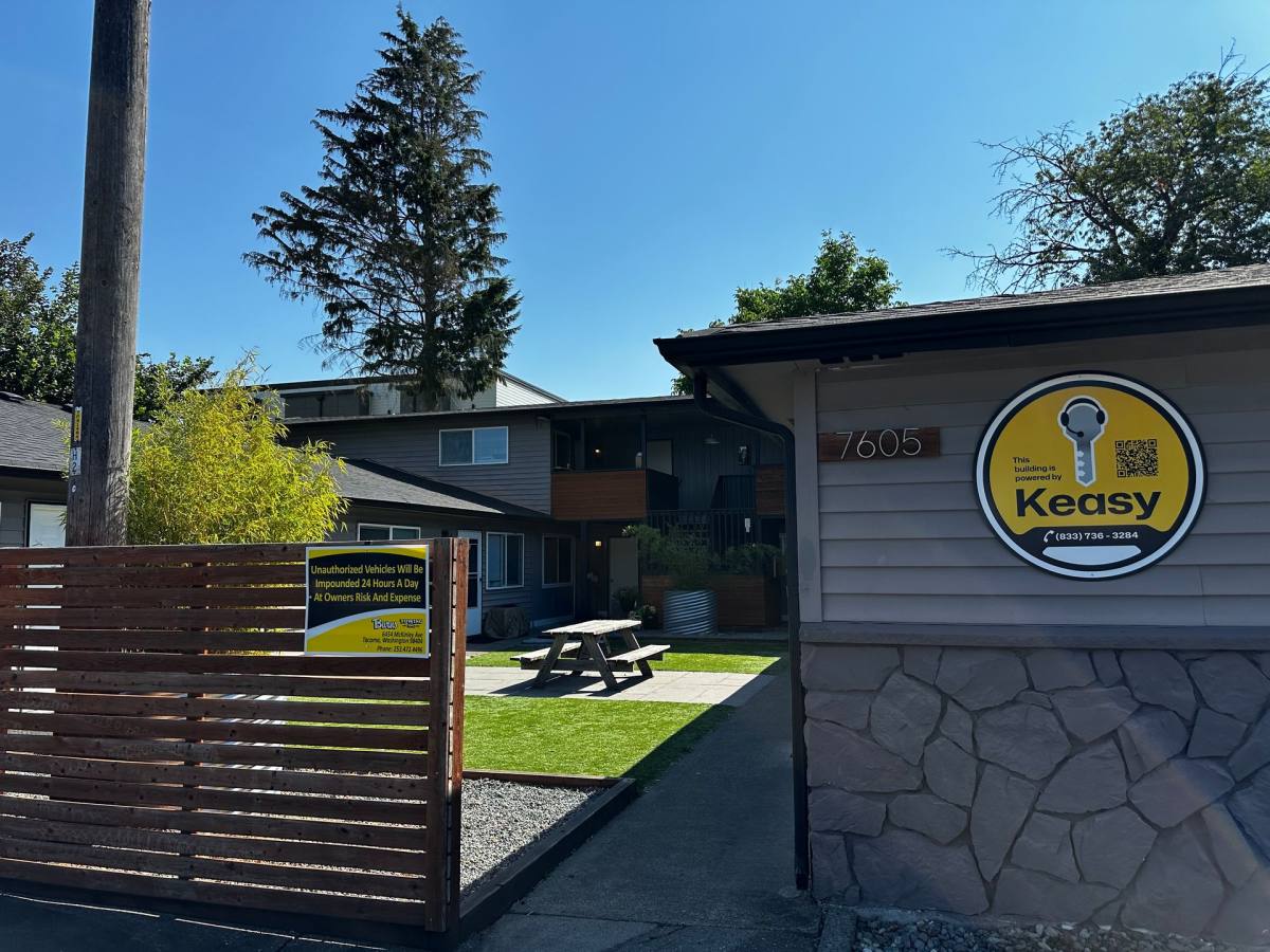 Apartment for rent at 7605 S C St, Tacoma, WA 98408