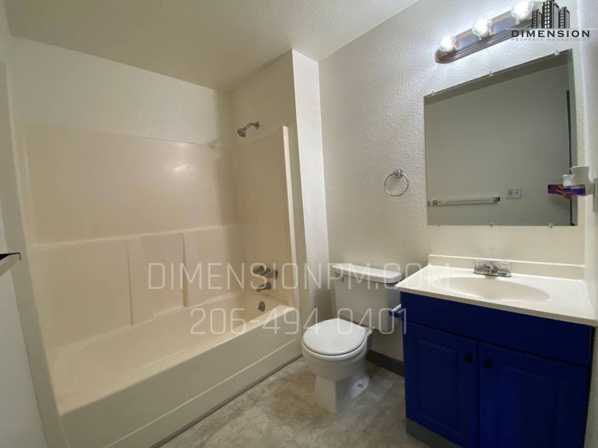 Apartment for rent at 5207 66th St W, University Place, WA 98467