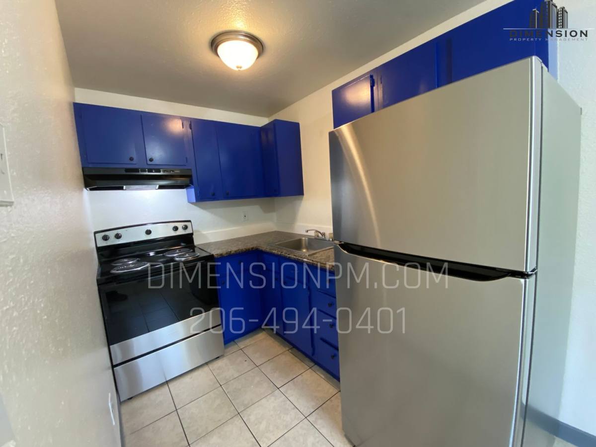 Apartment for rent at 5207 66th St W, University Place, WA 98467