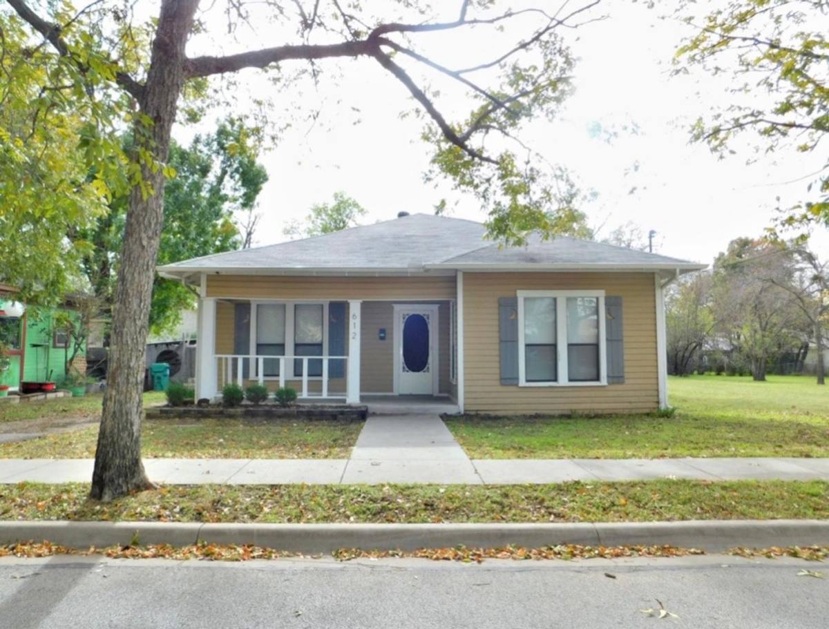 House for rent at 612 Schmitz, Denton, TX 76209