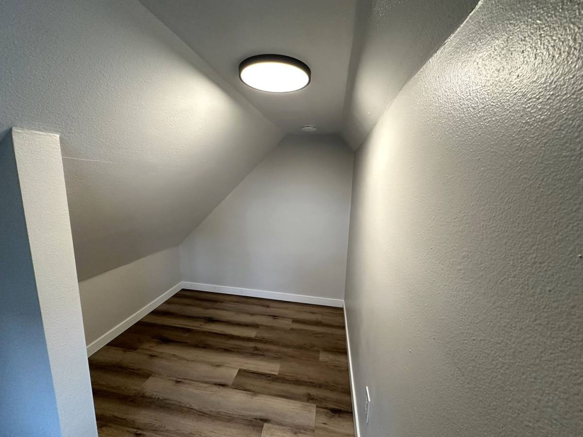 Apartment for rent at 2317 Grand Ave, Everett, WA 98201