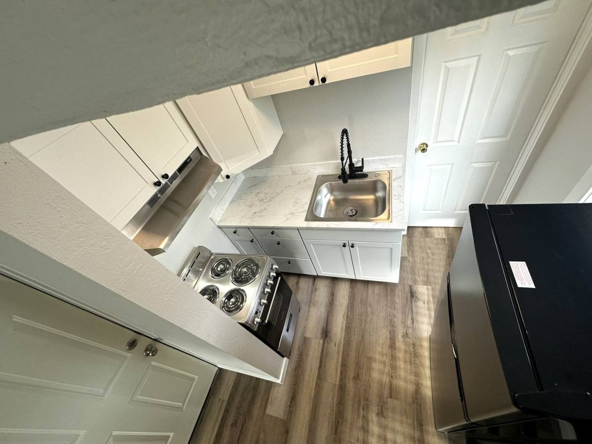 Apartment for rent at 2317 Grand Ave, Everett, WA 98201