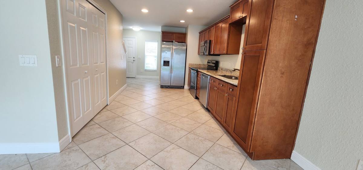Townhouse for rent at 5151 SE 103rd Lane #3, Belleview, FL 34420