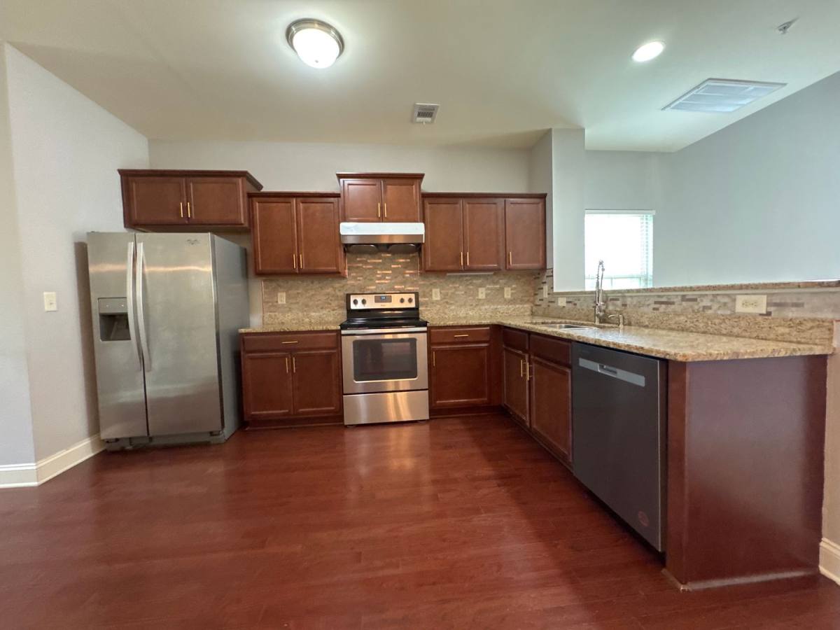 Townhouse for rent at 1034 Chatsworth Dr, Old Hickory, TN 37138