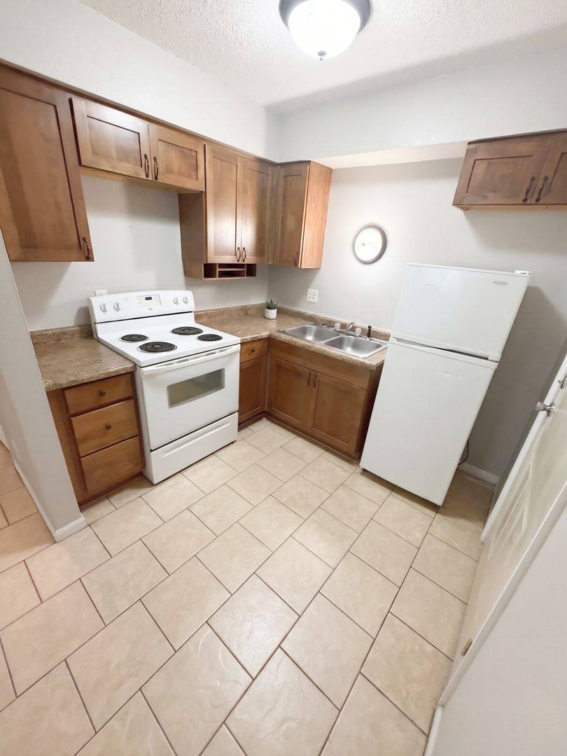 Apartment for rent at 217 NW College Ave, Ankeny, IA 50023