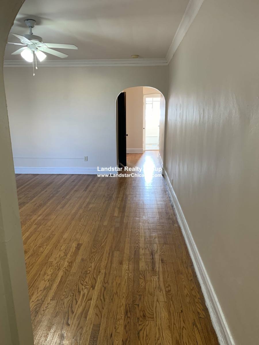 Apartment for rent at 5618 N Kimball #3A, Chicago, IL 60659