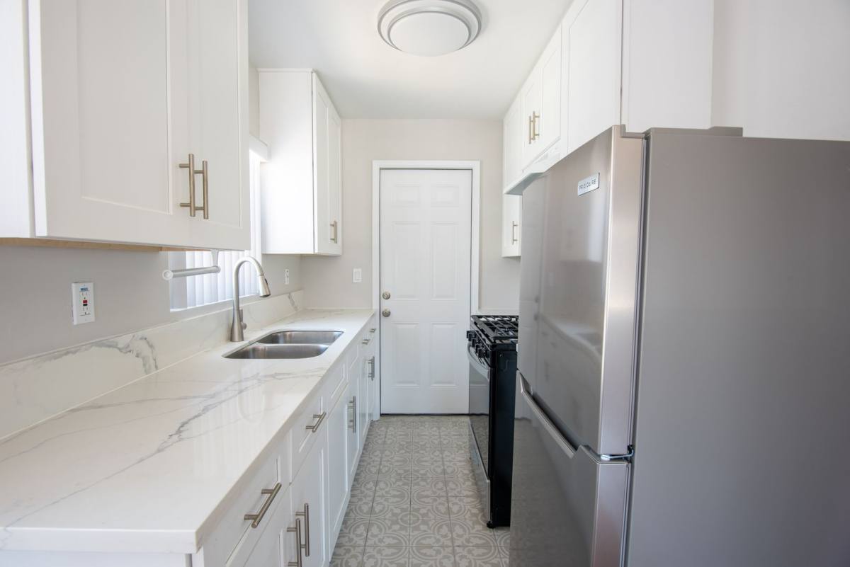 Apartment for rent at 1210-1216 Robinson Ave, San Diego, CA 92103
