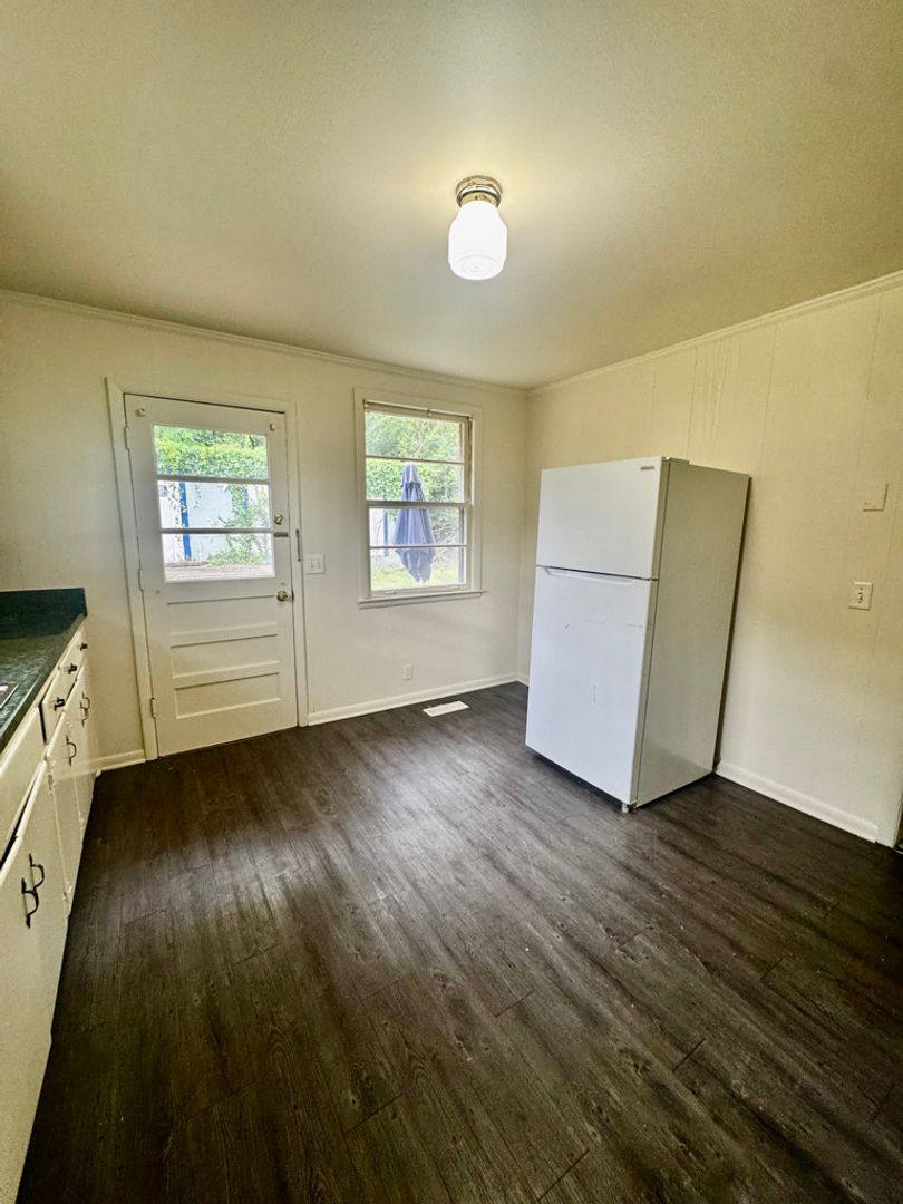 Apartment for rent at 916 Virginia Ave, Nashville, TN 37216