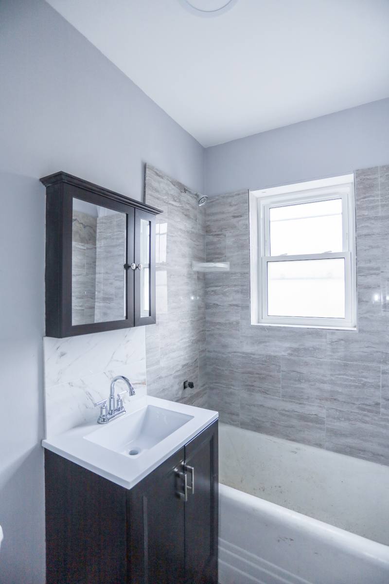 Apartment for rent at 6956 N Ashland #310, Chicago, IL 60626