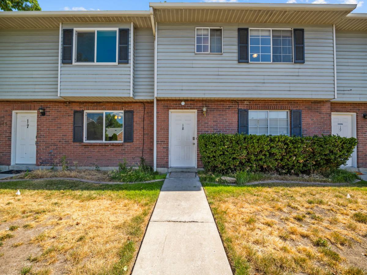 Apartment for rent at 945 S Freedom Blvd #18, Provo, UT 84601