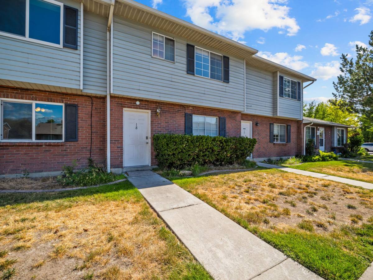 Apartment for rent at 945 S Freedom Blvd #18, Provo, UT 84601
