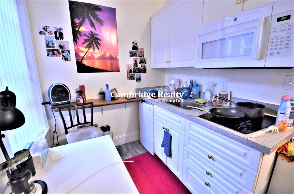 Apartment for rent at 79 Westland Ave #17T, Boston, MA 02115