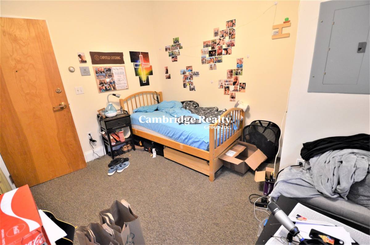 Apartment for rent at 79 Westland Ave #17T, Boston, MA 02115