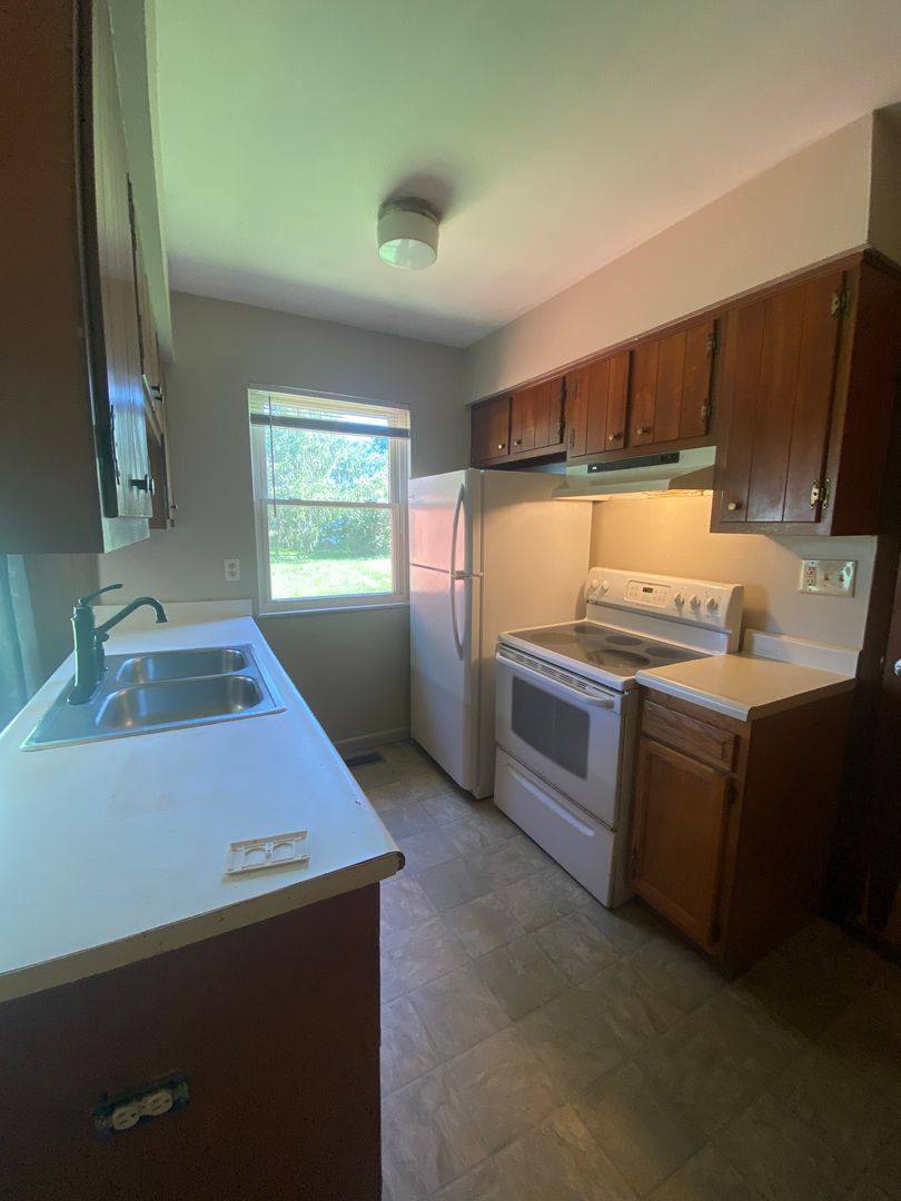 House for rent at 5440 W Orchard Dr, Bloomington, IN 47403