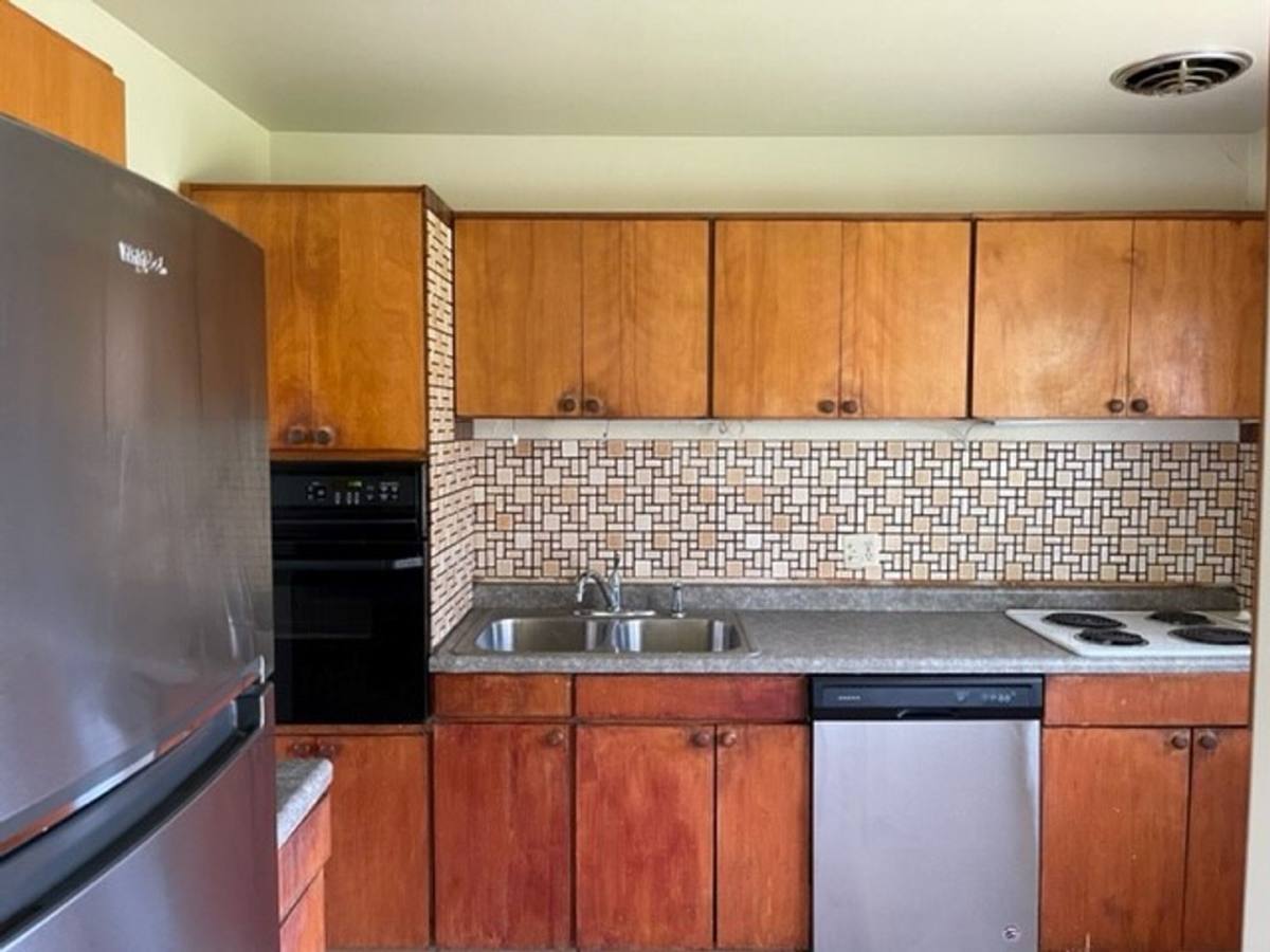 House for rent at 507 W Kirby Ave, Champaign, IL 61820