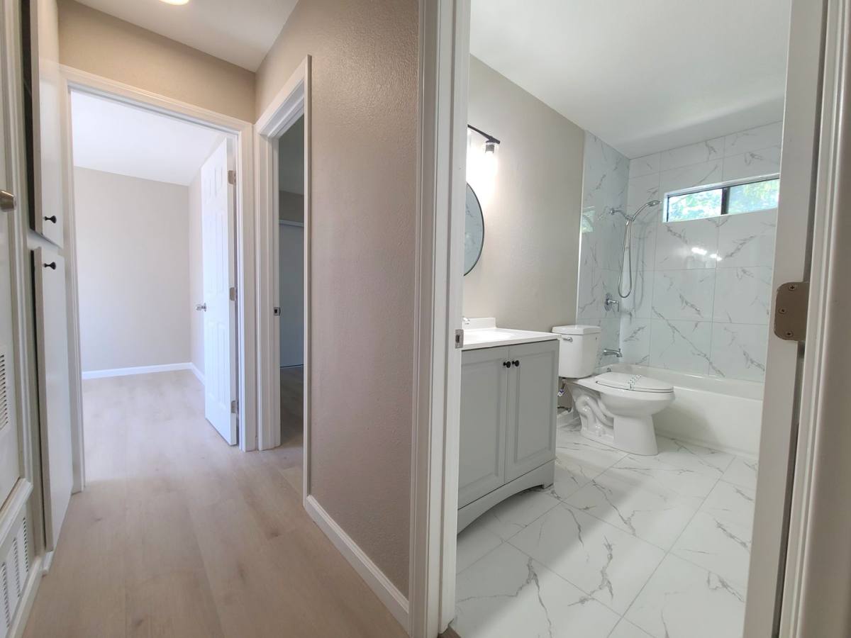 Apartment for rent at 3911 W Ramsey St, Banning, CA 92220