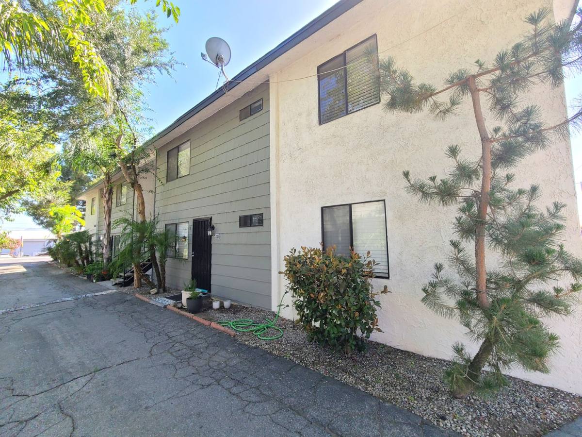Apartment for rent at 3911 W Ramsey St, Banning, CA 92220