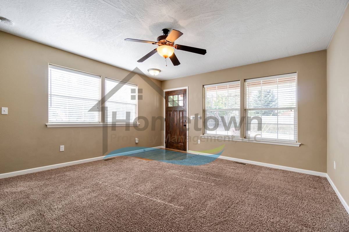 House for rent at 3182 N Honeysuckle Dr, Coeur D Alene, ID 83815