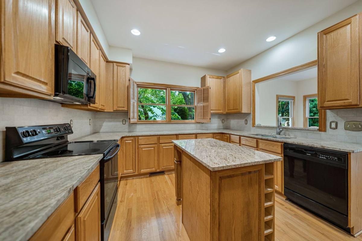 Townhouse for rent at 205 W Columbia Place, Chapel Hill, NC 27516